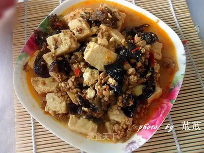 Fish flavored tofu with minced pork