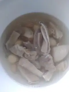 Pork belly gel soup