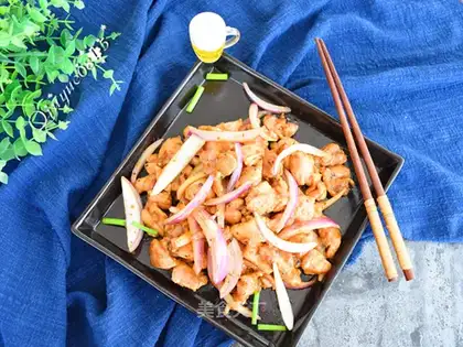 Fried black pepper chicken leg