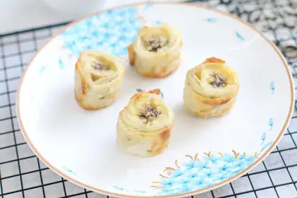 Banana rolls