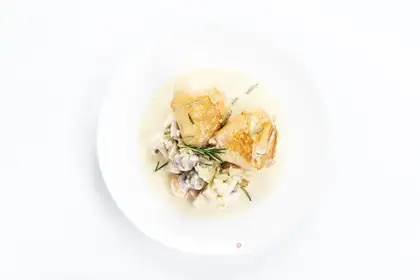 León Liquor with chicken
