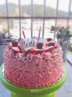 Strawberry cake