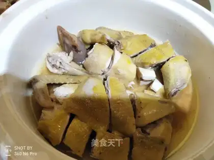 Taste and salt chicken