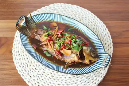 Red-burned mackerel