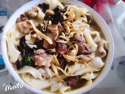 Lamb noodles