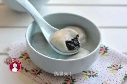 Black sesame soup