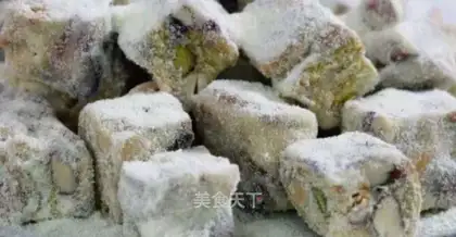 Snowfowl with sugar