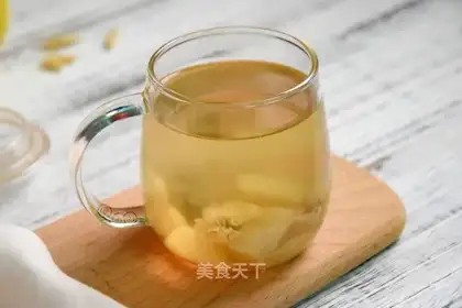 Sydney McTomax Tea