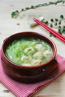 Blue radish crotch soup