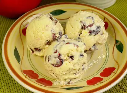 A cranberry malt ice cream