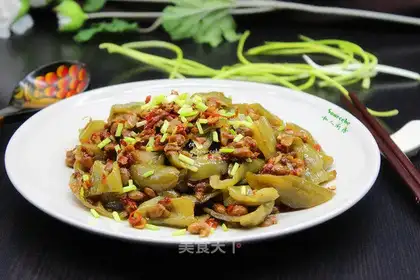 Sour peppers and beans