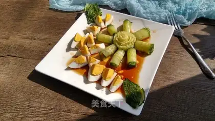 Cucumber egg salad