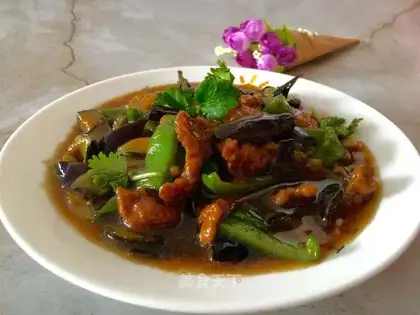 Meat and eggplant