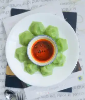 Polygonal emerald dumplings