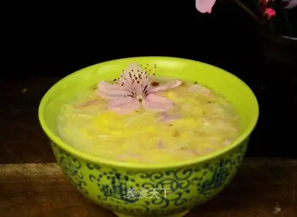 Peach porridge