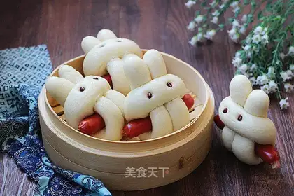 Little rabbit sausages