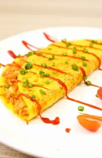 Scrambled cheese omelet