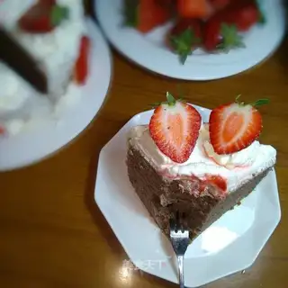 Sour cocoa cake