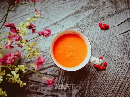 The oranges, the carrots, the juice