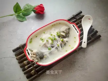 Squid radish soup