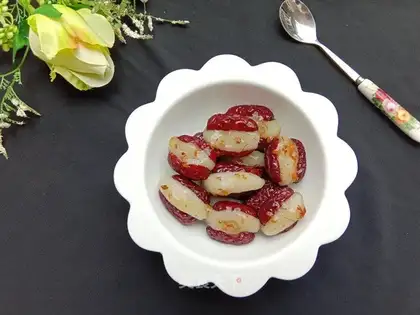 "Red dates for rice."