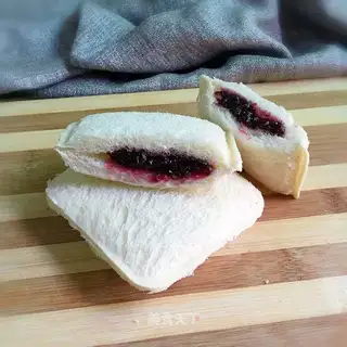 Bag of jam and bread