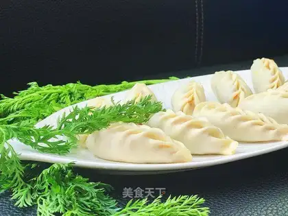 Carrot meat dumplings