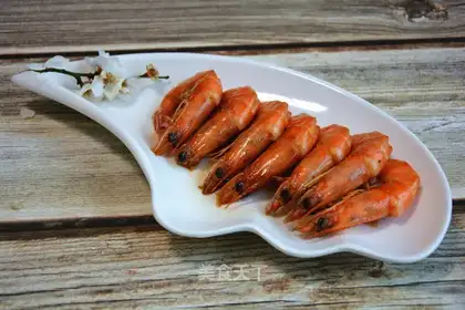 Red burning shrimp