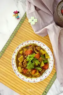 Curry beef