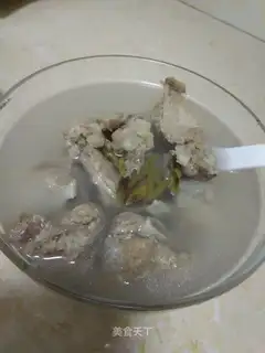 Stone tattered soup