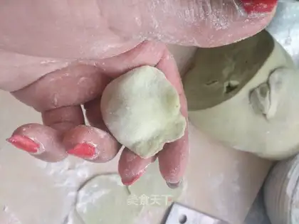 Pepper pork dumplings