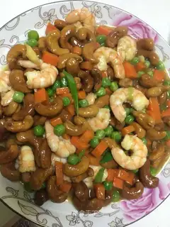 Cashew shrimp