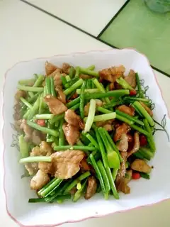 Garlic fried meat