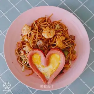 Seafood and vegetable pasta