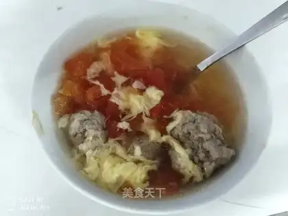 Tomato meatball omelet soup