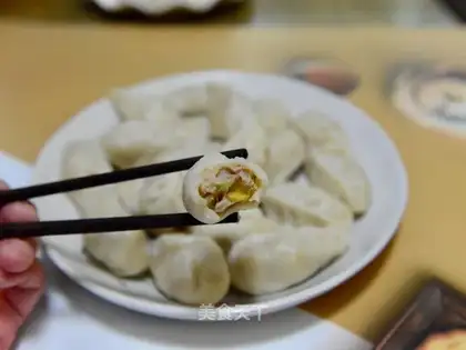 Pork corn dumplings