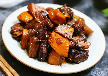 Red-burned ribs