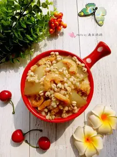 Poonmelon bean soup