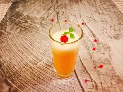 Hammelon apple juice