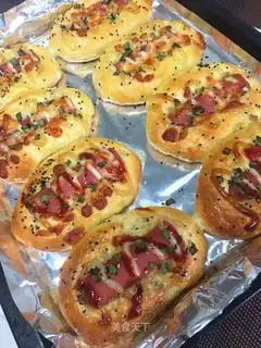 Hot dog bread
