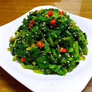 Spicy spinach