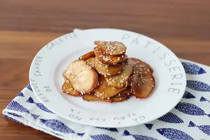Meat almond mushrooms
