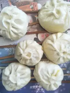 Powder pork puffs