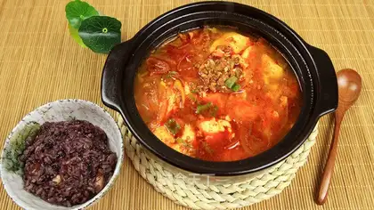 Korean tofu soup