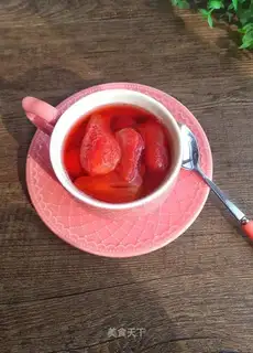 Sweet water strawberries