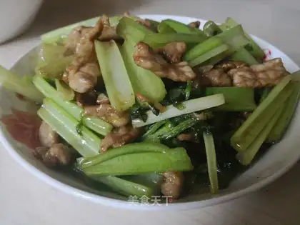 Celery fried meat