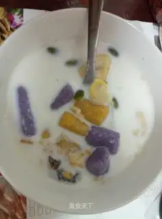 Nuts oatmeal