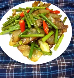 Garlic pork