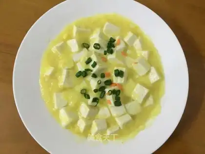 Salted eggs, soybeans