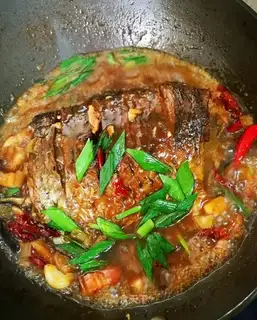 Frozen beer and fat fish